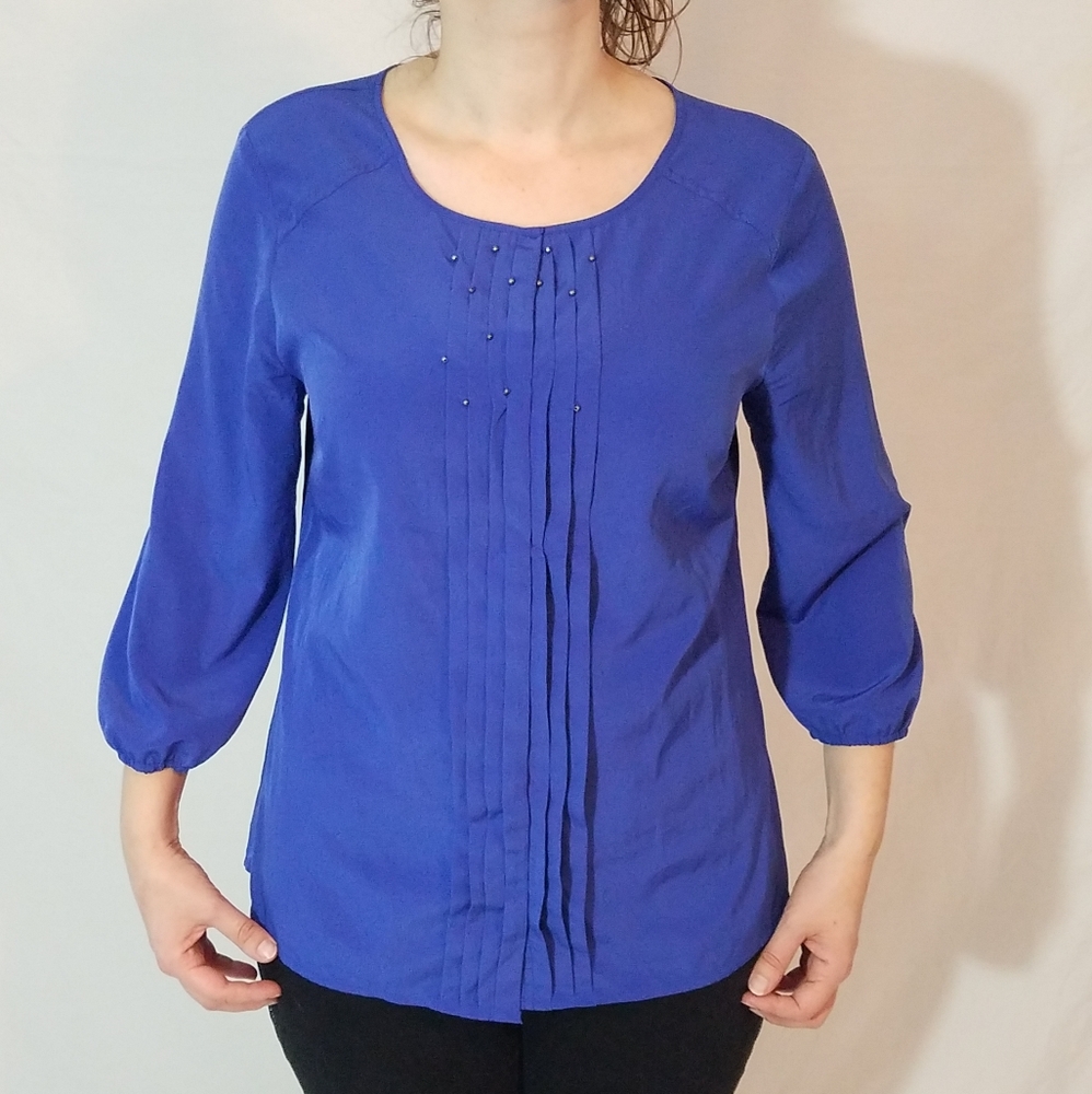 Beautiful woman's blouse! - Picture 1 of 7